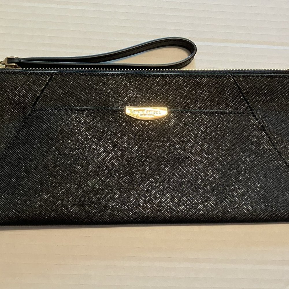 Henri Bendel Pouch/Wristlet